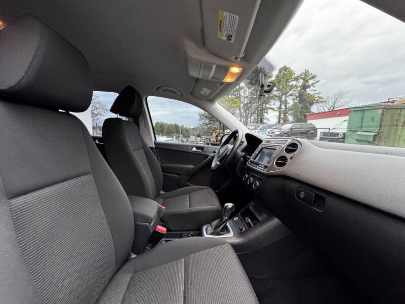 2018 Volkswagen Tiguan Limited 2.0T