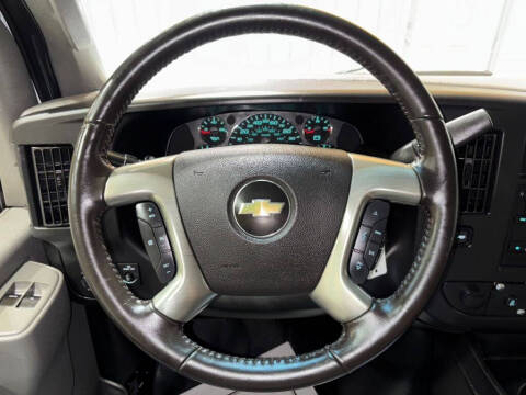 2017 Chevrolet Express 2500