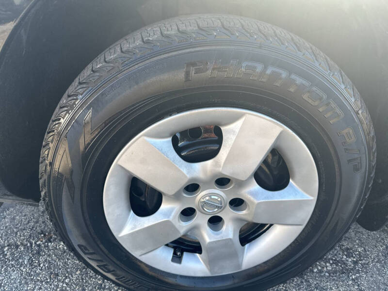 2011 Nissan Rogue S