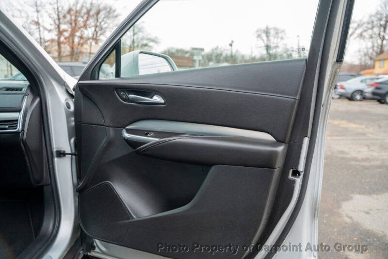 2020 Cadillac XT4 Premium Luxury