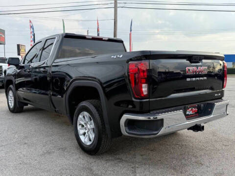 2023 GMC Sierra 1500 SLE