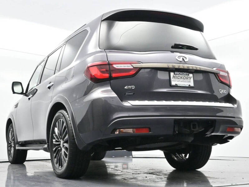 2022 Infiniti QX80 Premium Select