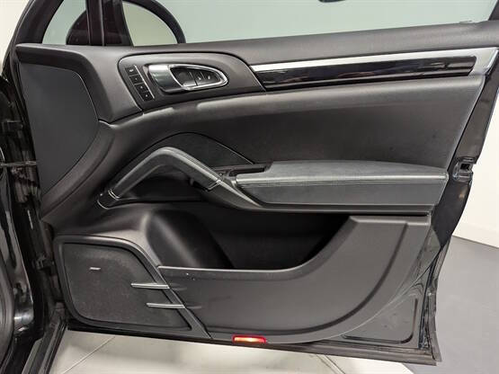 2013 Porsche Cayenne S