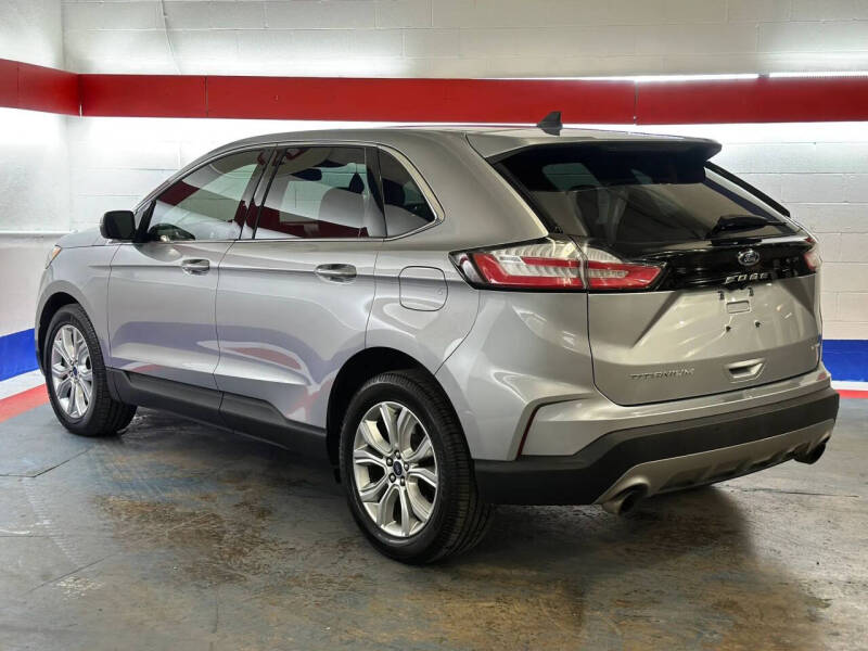 2021 Ford Edge Titanium