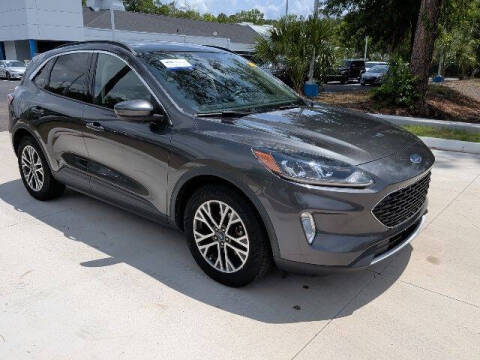 2020 Ford Escape SEL