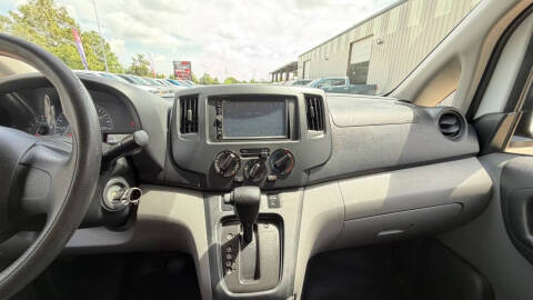 2017 Nissan NV200