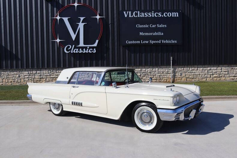 1958 Ford Thunderbird