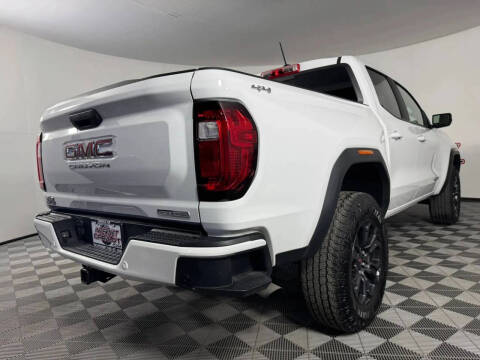 2025 GMC Canyon Elevation