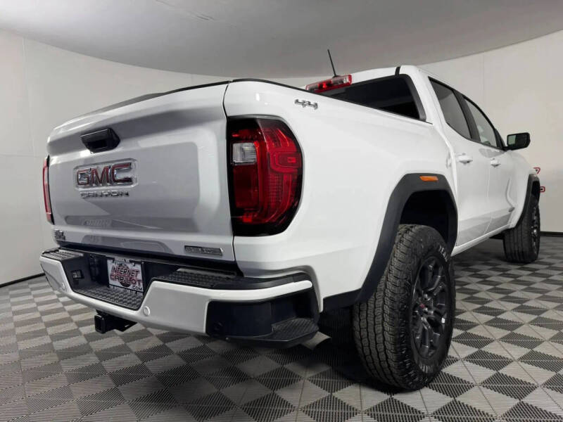 2025 GMC Canyon Elevation