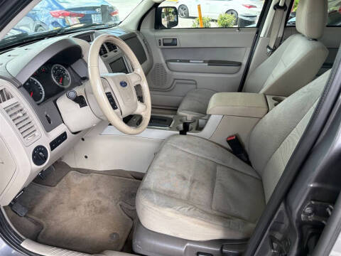 2011 Ford Escape XLT