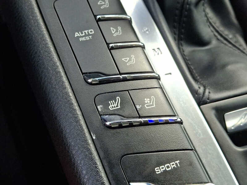 2017 Porsche Macan S