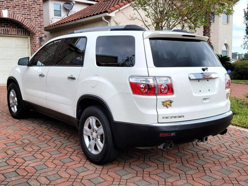 2011 GMC Acadia SL