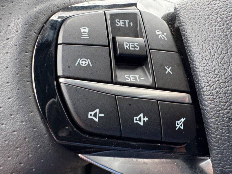 2024 Ford Explorer ST-Line