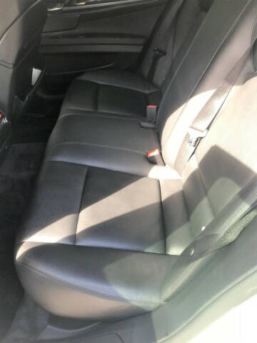 2011 BMW 7 Series 740i