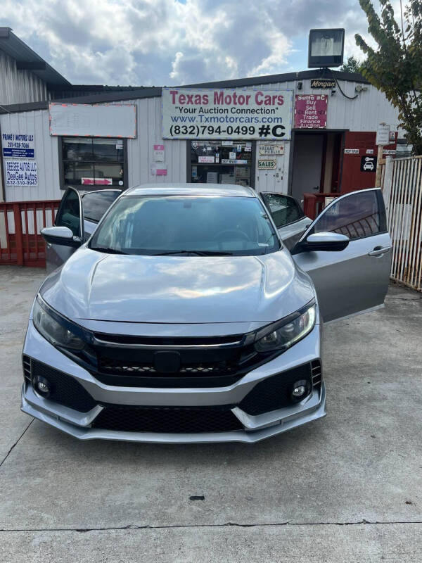 2018 Honda Civic LX's photo