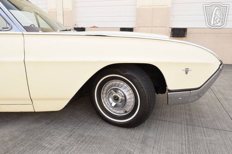 1963 Ford Thunderbird