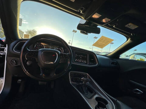 2020 Dodge Challenger SXT