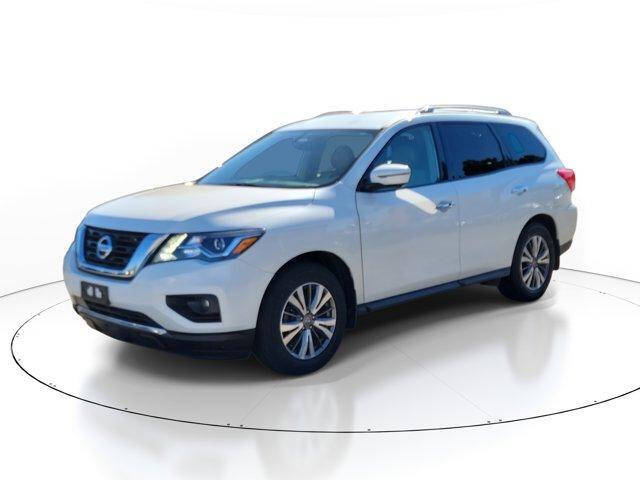 2020 Nissan Pathfinder SL