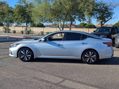 2021 Nissan Altima 2.5 SV