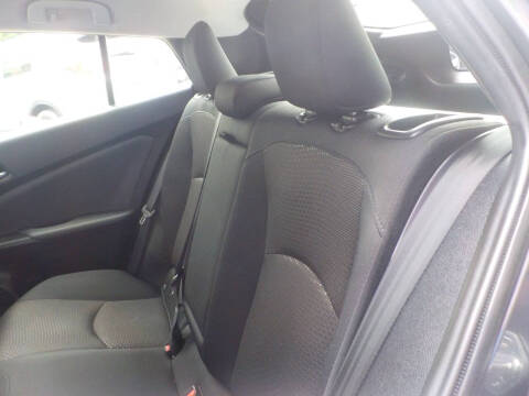 2022 Toyota Prius LE