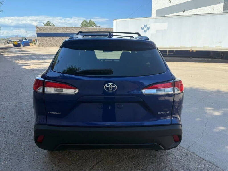 2024 Toyota Corolla Cross LE
