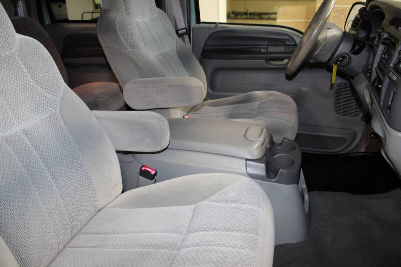 2000 Ford Excursion XLT