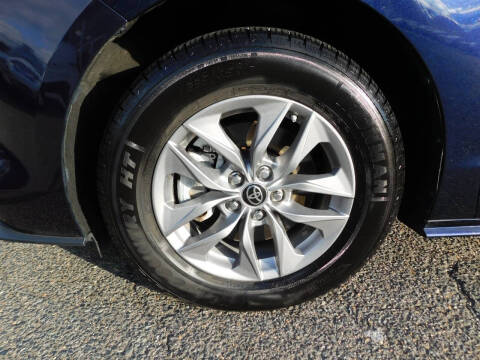 2021 Toyota Sienna LE 8-Passenger