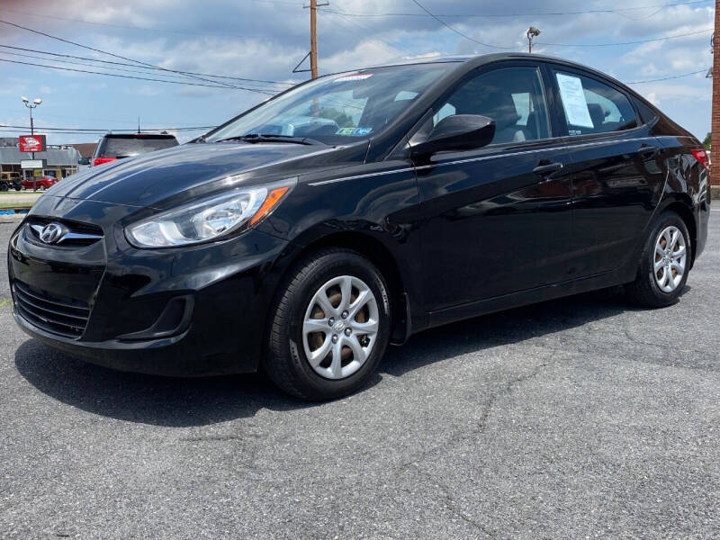 2012 Hyundai Accent GLS