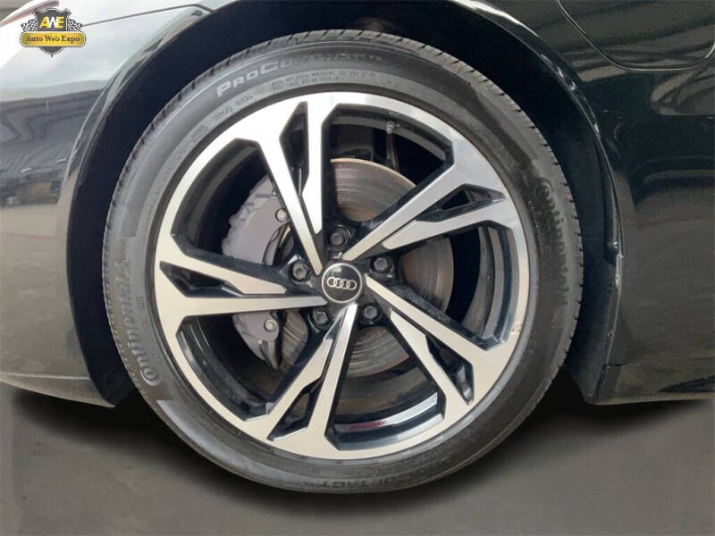 2022 Audi e-tron GT quattro Premium Plus