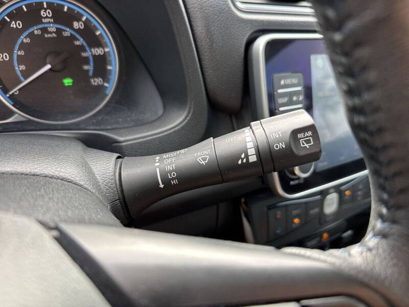 2020 Nissan LEAF SL PLUS