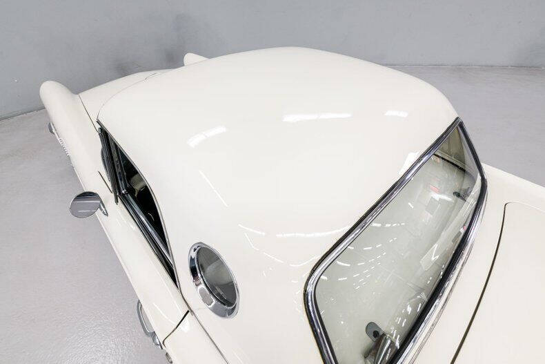 1957 Ford Thunderbird