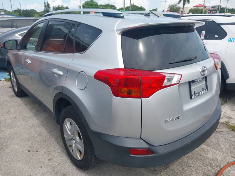 2013 Toyota RAV4 LE