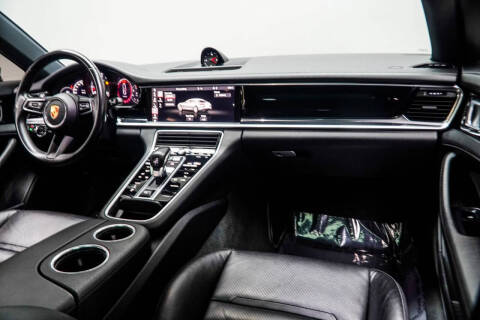 2021 Porsche Panamera 4