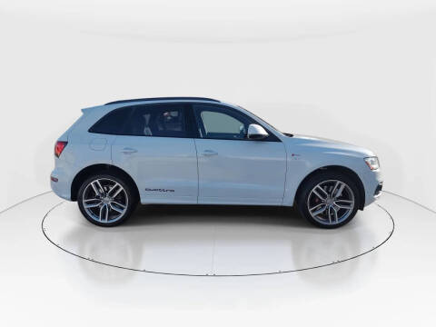 2016 Audi SQ5 3.0T quattro Premium Plus