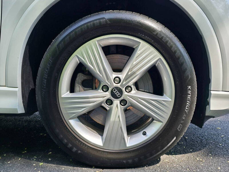 2023 Audi Q4 e-tron quattro Premium 50