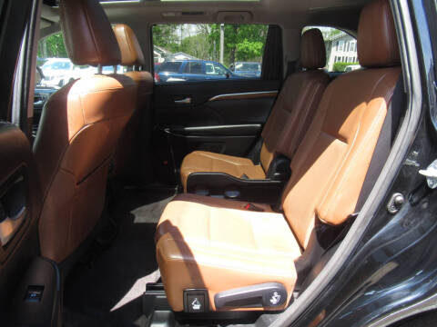 2017 Toyota Highlander