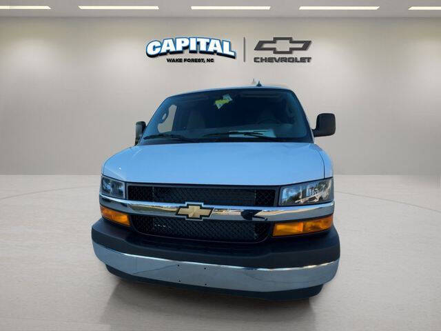 2025 Chevrolet Express 2500