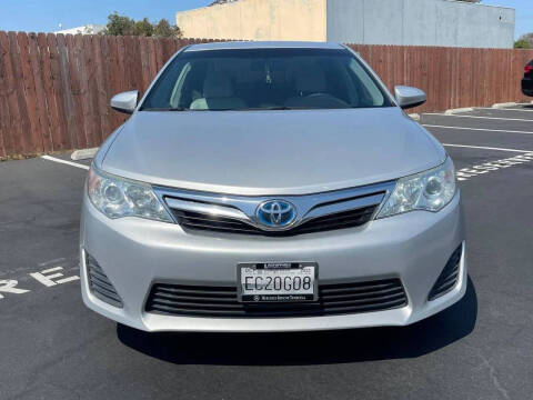2014 Toyota Camry Hybrid