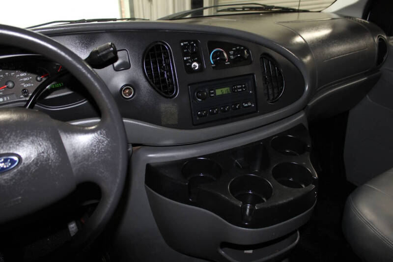 2008 Ford E-Series E-350 SD