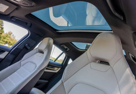 2024 Porsche Panamera 4