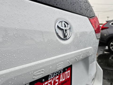 2012 Toyota Sienna LE 7-Passenger