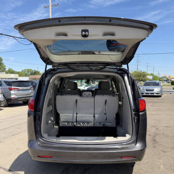 2017 Chrysler Pacifica Touring