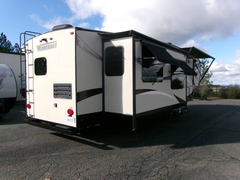 2015 Winnebago Latitude 36rk