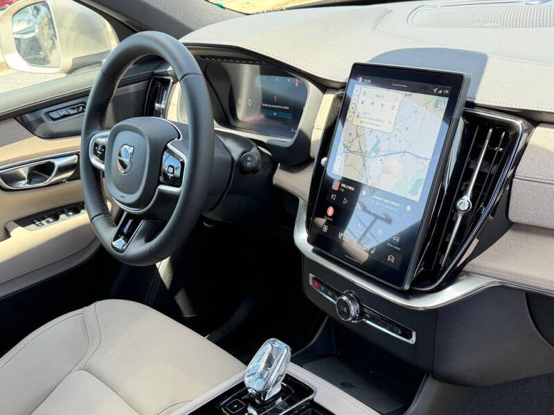 2026 Volvo XC90 B6 Plus 7P