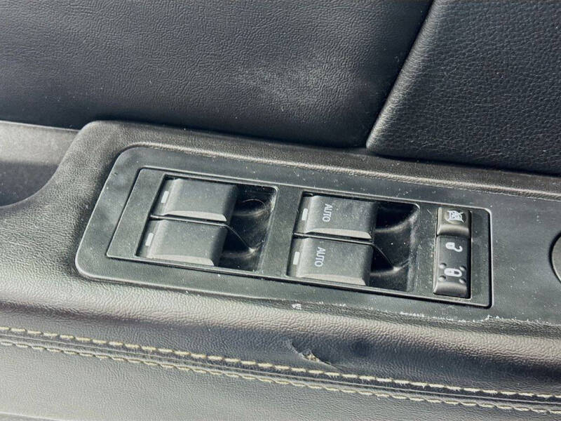 2013 Chrysler 200 Limited