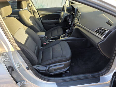 2018 Hyundai Elantra SEL