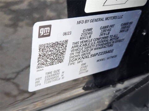 2023 GMC Acadia Denali