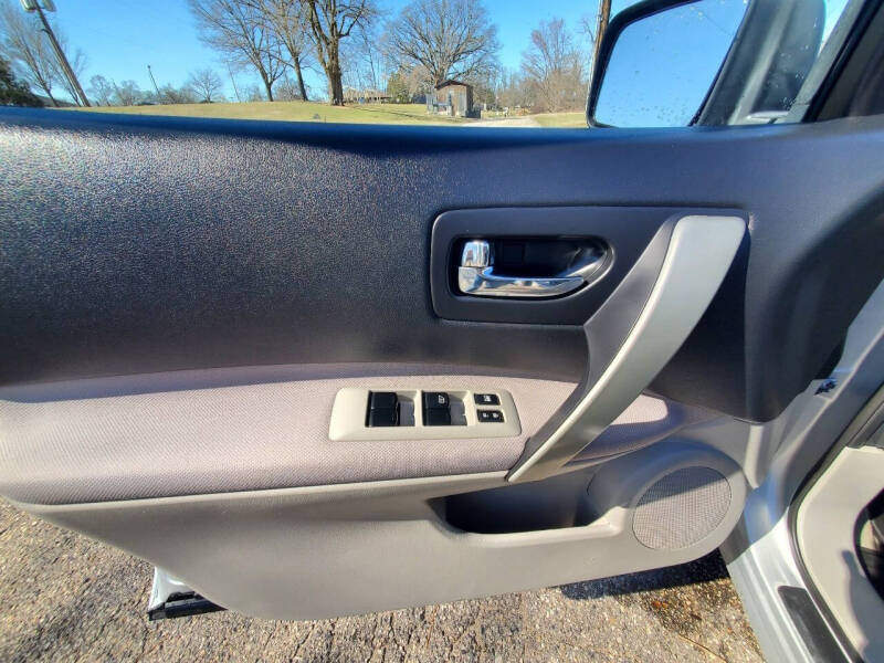 2013 Nissan Rogue SV