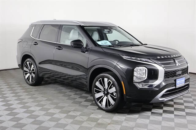 2025 Mitsubishi Outlander PHEV SEL Platinum Edition