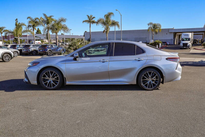 2021 Toyota Camry SE
